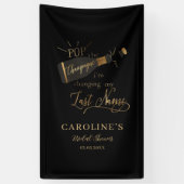 Knal de champagne, ik verander mijn achternaam!  spandoek (Verticaal)