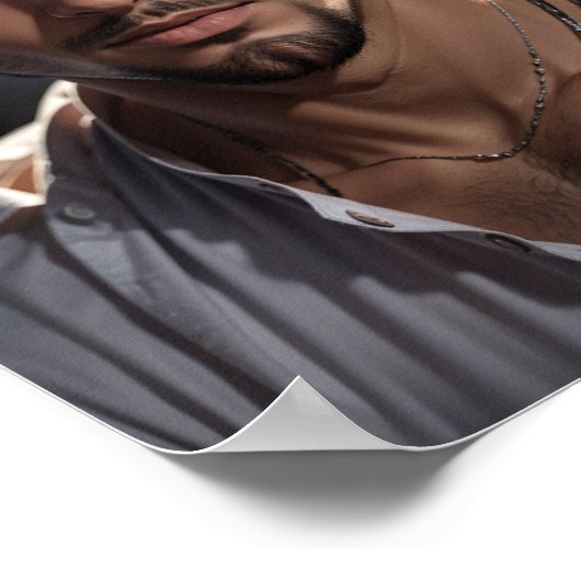 Knap Arabisch man op een donkere achtergrond. Poster (Hoek)