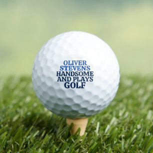 Knap en speelt golf / grappig golfballen