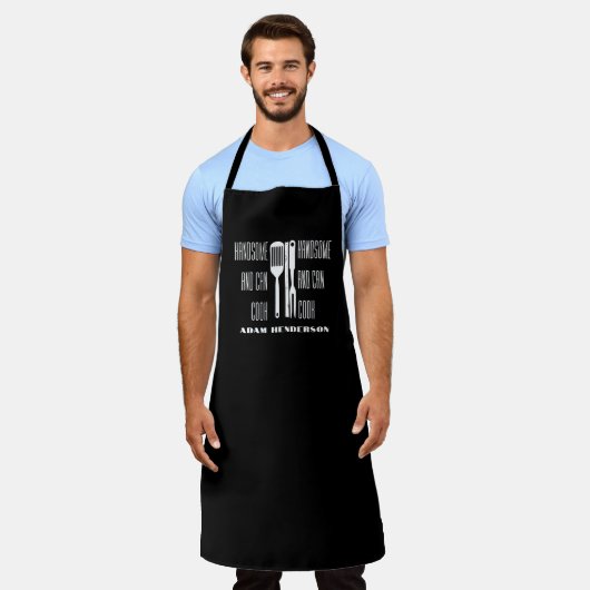 Knappe en kan koken aangepaste naam zwart schort (Gedragen)