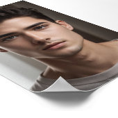 Knappe en serieus uitziende Aziatische man. Poster (Hoek)