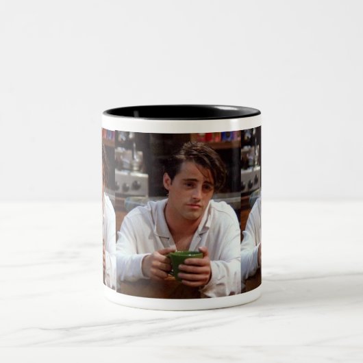 Knappe Joey Coffee Mok-Sip in stijl met vrienden Tweekleurige Koffiemok (Center)