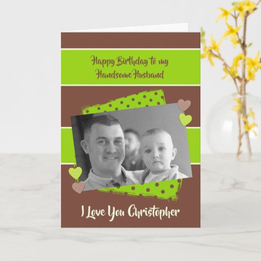 Knappe Man bruin & groen Verjaardagsfoto Kaart (Gele Bloem)