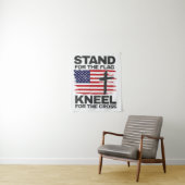 Knielen voor het kruis wandkleed (In situ)