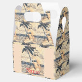 Knielend blond babe in bikini Thunder_Cove  Bedankdoosjes (Geopend)