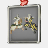 KNIGHTS JOUSTING METALEN ORNAMENT (Links)