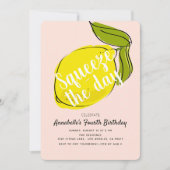 Knijp de dag citroen citrus roze meisje verjaardag kaart (Voorkant)