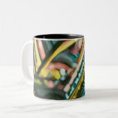 Knipkunst Tweekleurige Koffiemok (Voorkant links)