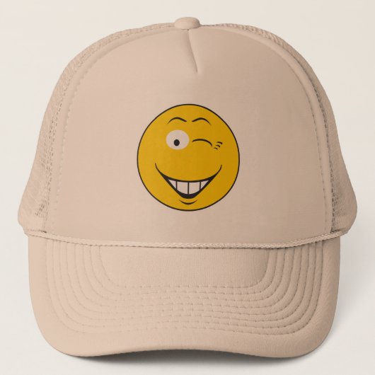 Knipogend Gezicht Trucker Pet (Voorkant)