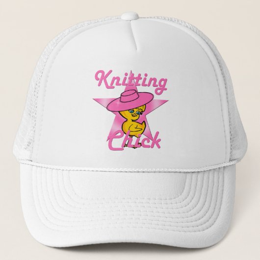 Knitting Chick #8 Trucker Pet (Voorkant)
