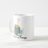 Knitting is mijn therapie koffiemok (Voorkant links)