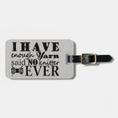 Knitting ・ Niet genoeg Yarn Crafts Typografische Bagagelabel (Voorkant horizontaal)