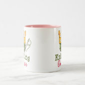 Knitting Queen Mok (Center)