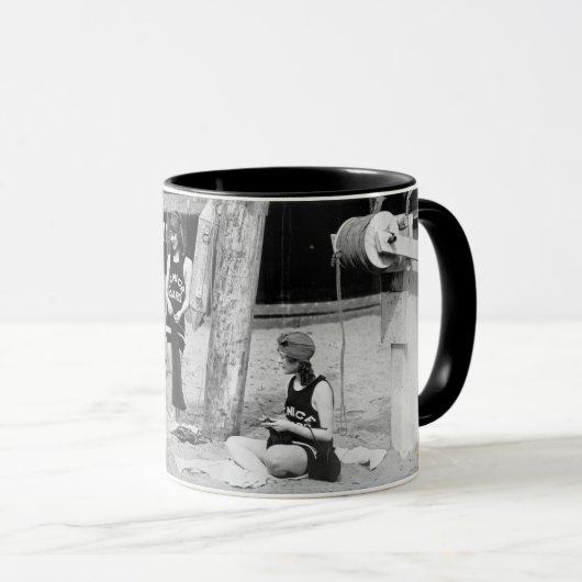 Knitting Venice Lifeguards, begin jaren 1900 Mok (Voorkant rechts)