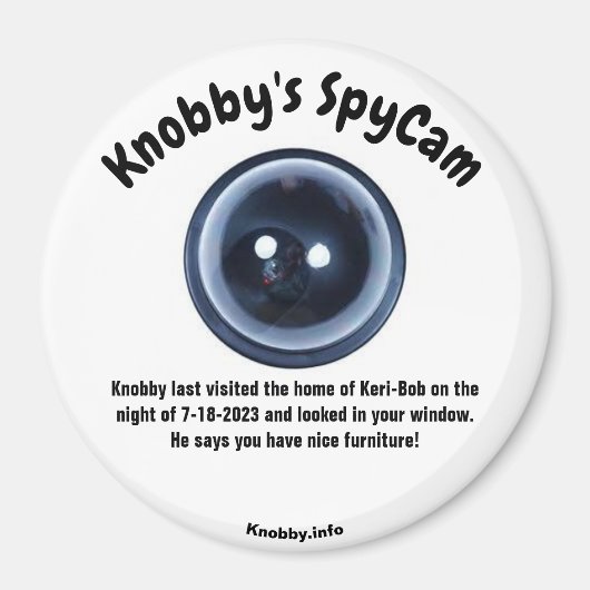 Knobby's SpyCam is de thuisbasis van Keri-Bob Magneet (Voorkant)