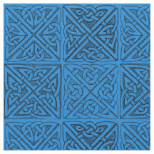 Knollen met Keltische kleuren in blauw