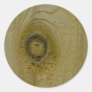 Knoop in hout ronde sticker