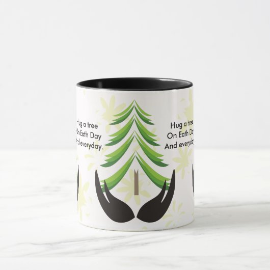 Knuffel een boom op Earth Day Mok (Midden)