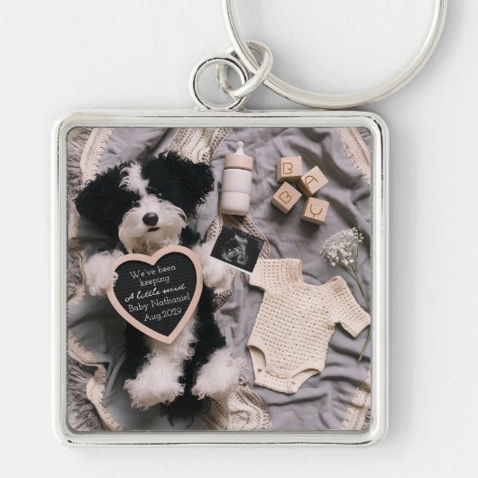 Knuffel puppy zwangerschapsaankondiging sleutelhanger (Voorkant)