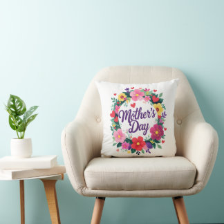 Knuffelende liefde voor mama – Gelukkige Moederdag Kussen