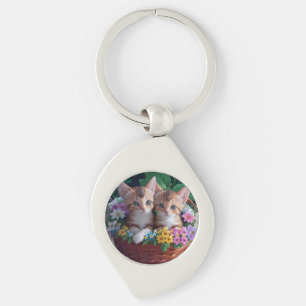 Knuffelige Schattigee Kittens in een bloemmand Sleutelhanger