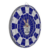 Knuffelkonijn op marineblauw en wit dartbord (Voorkant Links)