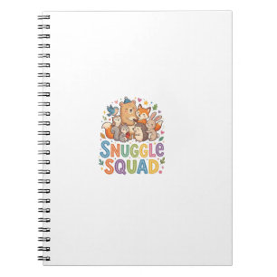 Knuffelploeg   Cute Cozy Friends T-Shirt Notitieboek