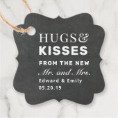 Knuffels en Kisses Chocolade Bruiloft Krijtbord Bedankjes Labels (Voorkant)