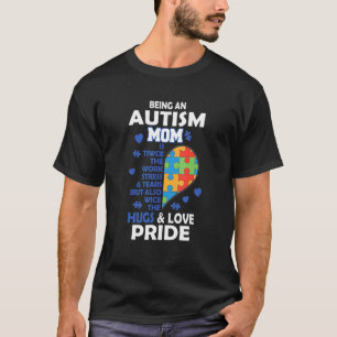 Knuffels En Liefde Trots Autisme Bewustzijn Moeder T-shirt