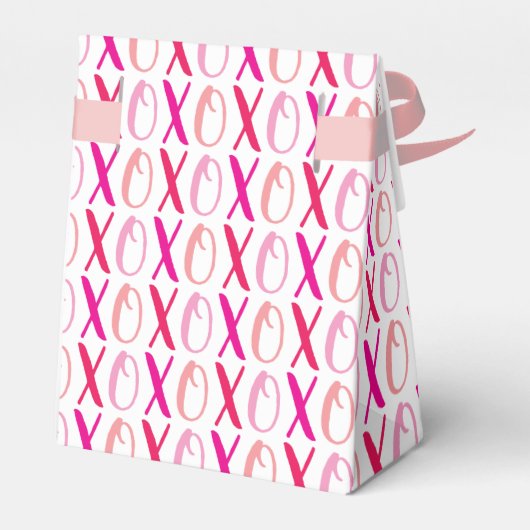 Knuffels & Kusjes (XOXO) Valentijn Bruidsmeisjesfe Bedankdoosjes (Achterkant)