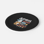 Knuffels, natte neuzen en voorjaarsvibes - speels papieren bordje (Gekanteld)