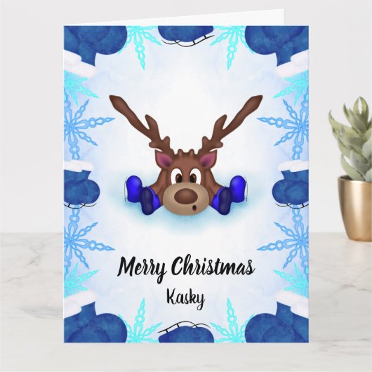 Knuffige Kasky Persoonlijke Rendieren Op Schaatsen Kaart (Kleine Plant)