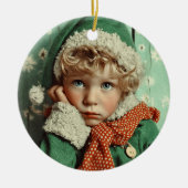Knus Winter Elf Kind Portret Keramisch Ornament (Voorkant)