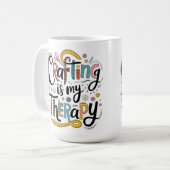 "Knutselen is mijn therapie Koffiemok (Voorkant links)