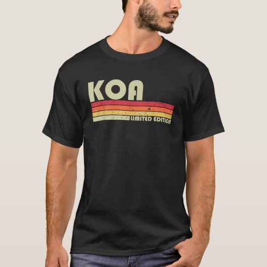 KOA Cadeau Naam Gepersonaliseerde Grappige Retro T-shirt (Voorkant)