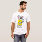 Koala in Tennis met Tennis racket T-shirt (Voorkant volledig)