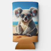Koala on a sandy beach seltzer blikjeskoeler (Achterkant)
