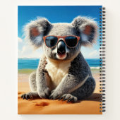 Koala op een zandstrand notitieboek (Achterkant)