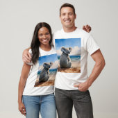 Koala op een zandstrand t-shirt (Unisex)