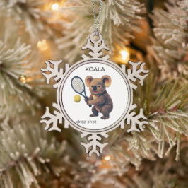 Koala - Schattige Australische Tennisspeler Tin Sneeuwvlok Ornament