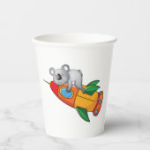 Koala slapen op kleurrijke raket papieren bekers (Voorkant)