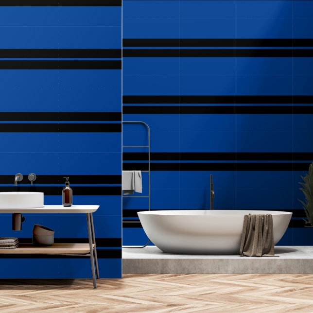 Kobalt blauw met zwarte streep behang (Badkamer)
