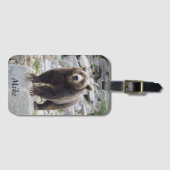 Kodiakbeer staand op een rots bagagelabel (Voorkant (horizontaal))
