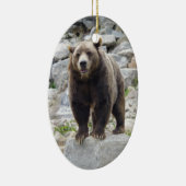 Kodiakbeer staand op een rots keramisch ornament (Rechts)