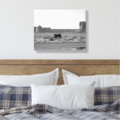 Koe aan de zijkant van het wegmonument (Road Monum Canvas Afdruk (Insitu (Slaapkamer))