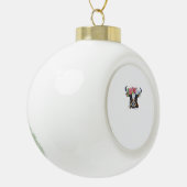 Koe bekroond met bloemen Classic T-Shirt Keramische Bal Ornament (Links)