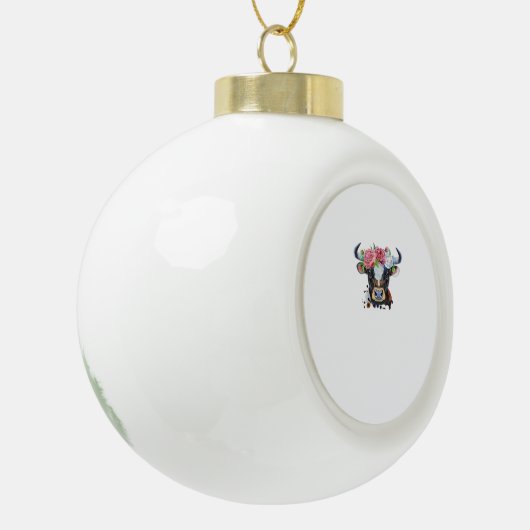 Koe bekroond met bloemen Classic T-Shirt Keramische Bal Ornament (Links)