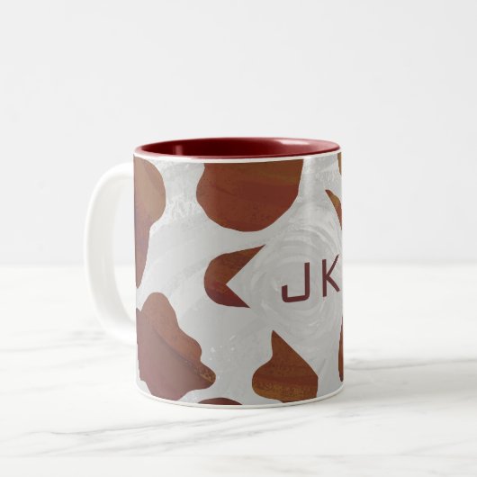 Koe bruin en wit monogram tweekleurige koffiemok (Voorkant links)