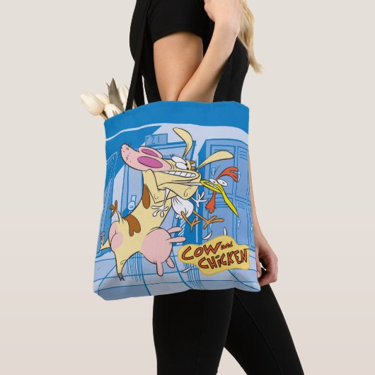 Koe en Chicken Hug Graphic Tote Bag (Dichtbij)