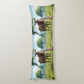 Koe & Fagot Weiland Body Kussen – Whimsical Farm (Achterkant (Verticaal))